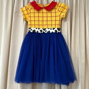Taylor Joelle 6 Woody dress - Play condition